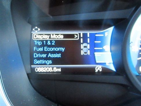 Used 2020 Ford Fusion Titanium image 23