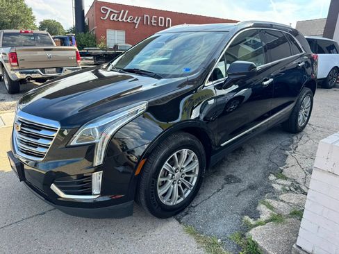 Used 2017 Cadillac XT5 Luxury w/ Driver Awareness Package AWD/4WD image 7
