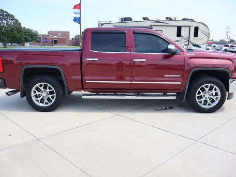 Used 2014 GMC Sierra 1500 SLT w/ SLT Crew Cab Value Package AWD/4WD image 4