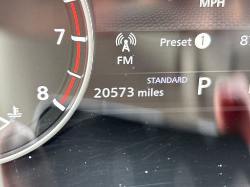 Used 2023 Nissan Rogue SV image 18