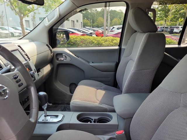 Used 2021 Nissan Frontier SV RWD image 17