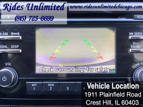 Used 2017 Nissan Rogue SV image 9