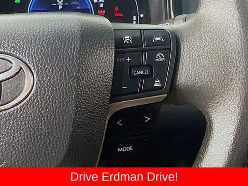 Used 2026 Toyota Camry LE FWD image 13