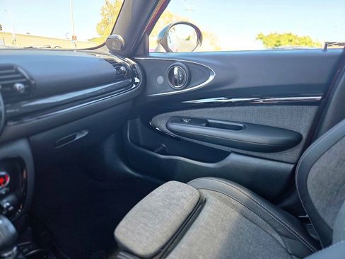 Used 2016 MINI Cooper Clubman FWD image 23