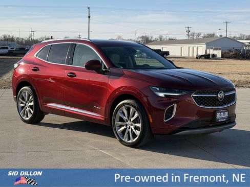 Certified 2023 Buick Envision Avenir image 2