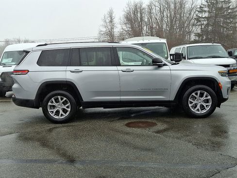 Used 2021 Jeep Grand Cherokee L Limited image 12