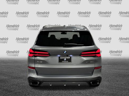 New 2026 BMW X5 sDrive40i w/ M Sport Package RWD image 7