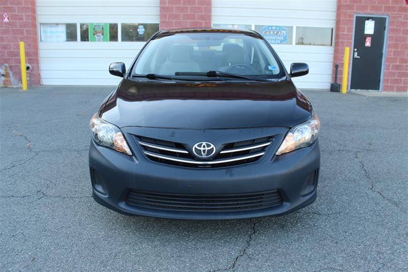 Used 2013 Toyota Corolla LE FWD image 8