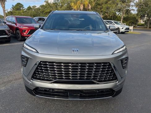 New 2026 Buick Enclave Avenir w/ Super Cruise Package image 9