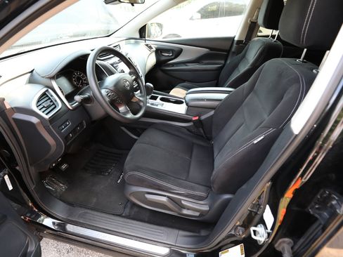 Used 2020 Nissan Murano S w/ Technology Package image 16