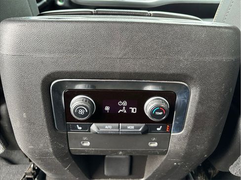 Used 2021 Chevrolet Suburban Premier RWD image 42