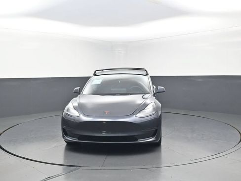 Used 2023 Tesla Model 3 Standard Range RWD image 5