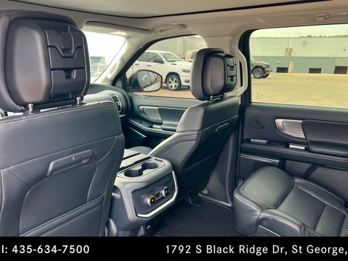 Used 2026 Ford Expedition Max Platinum w/ Driver's Package AWD/4WD image 19