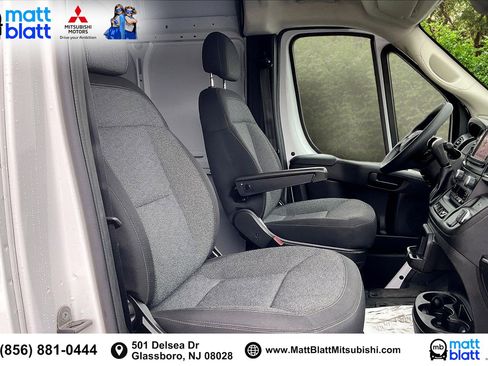 Used 2025 RAM ProMaster 2500 w/ Convenience Group image 8