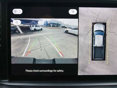 Used 2023 Ford F250 Platinum w/ Tremor Off-Road Package image 36