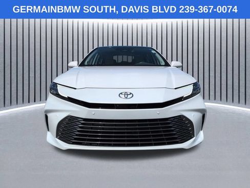 Used 2025 Toyota Camry XLE w/ Premium Plus Package FWD image 10