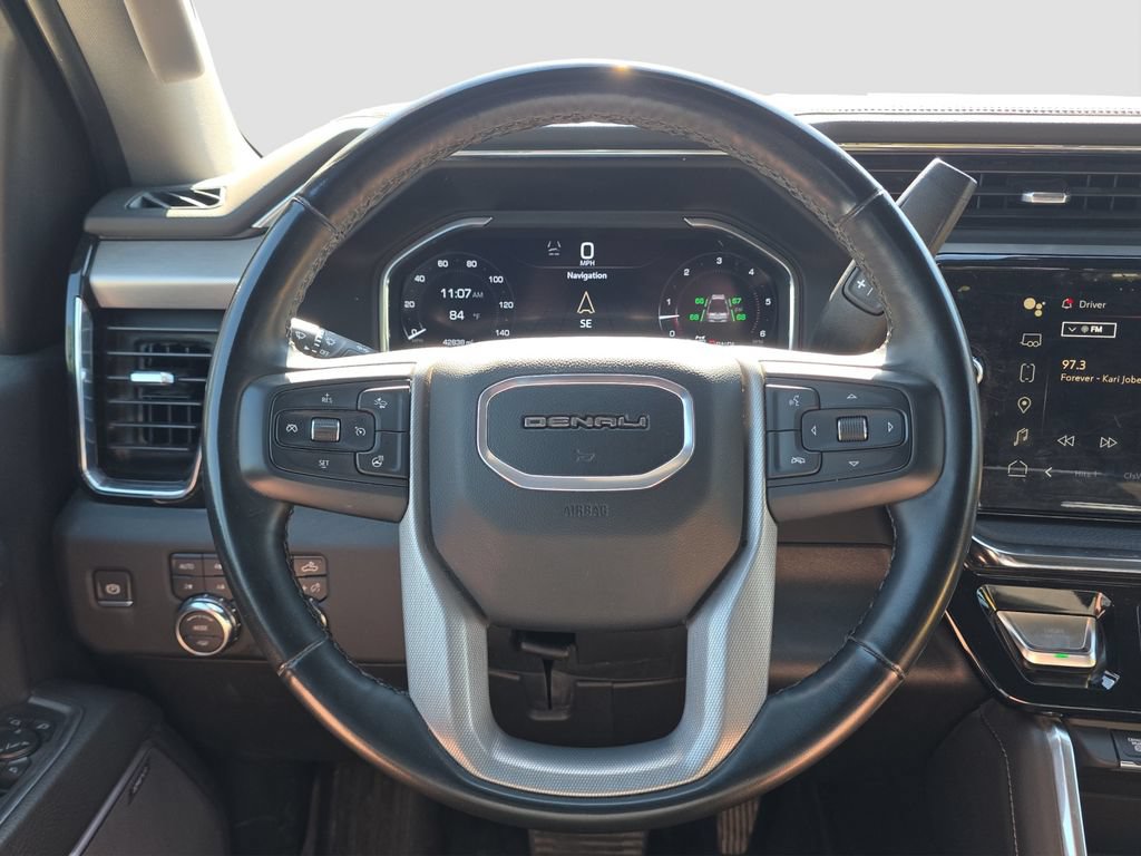 Used 2025 GMC Sierra 2500 Denali w/ Denali Reserve Package AWD/4WD image 9