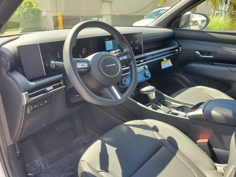Certified 2026 Hyundai Santa Cruz SEL FWD image 13