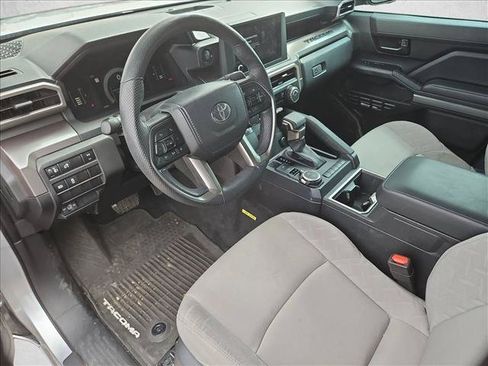 Used 2024 Toyota Tacoma SR5 AWD/4WD image 12
