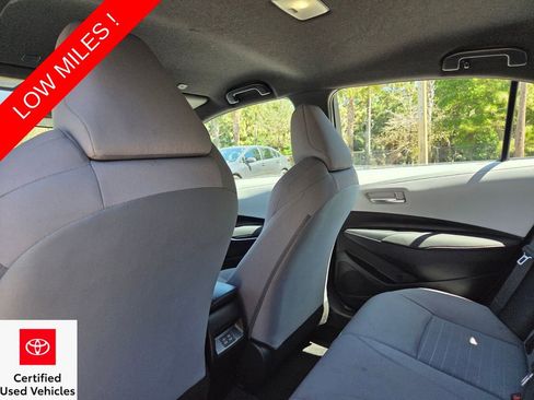 Certified 2025 Toyota Corolla SE w/ Convenience Package image 22
