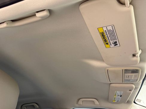 Used 2013 Honda CR-V LX image 30