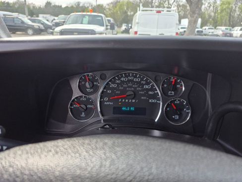 Used 2020 Chevrolet Express 3500 LT w/ LT Preferred Equipment Group image 20