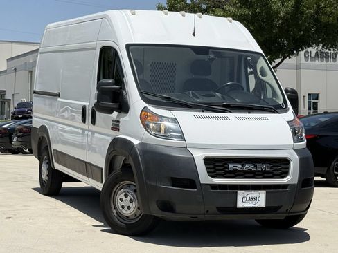 Used 2019 RAM ProMaster 2500 FWD image 2