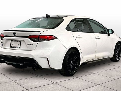 Used 2022 Toyota Corolla XSE image 11