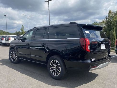 New 2025 Ford Expedition Max Platinum image 5