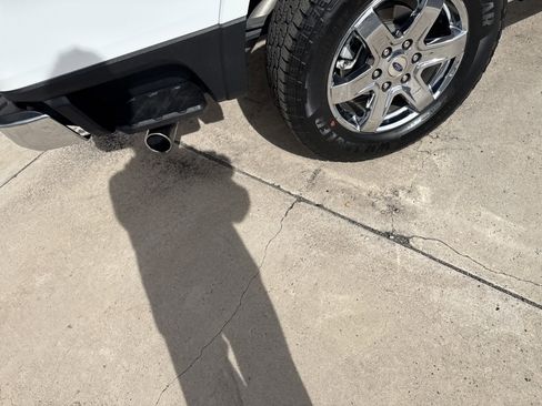 Used 2024 Ford Ranger XLT w/ FX4 Off-Road Package image 10