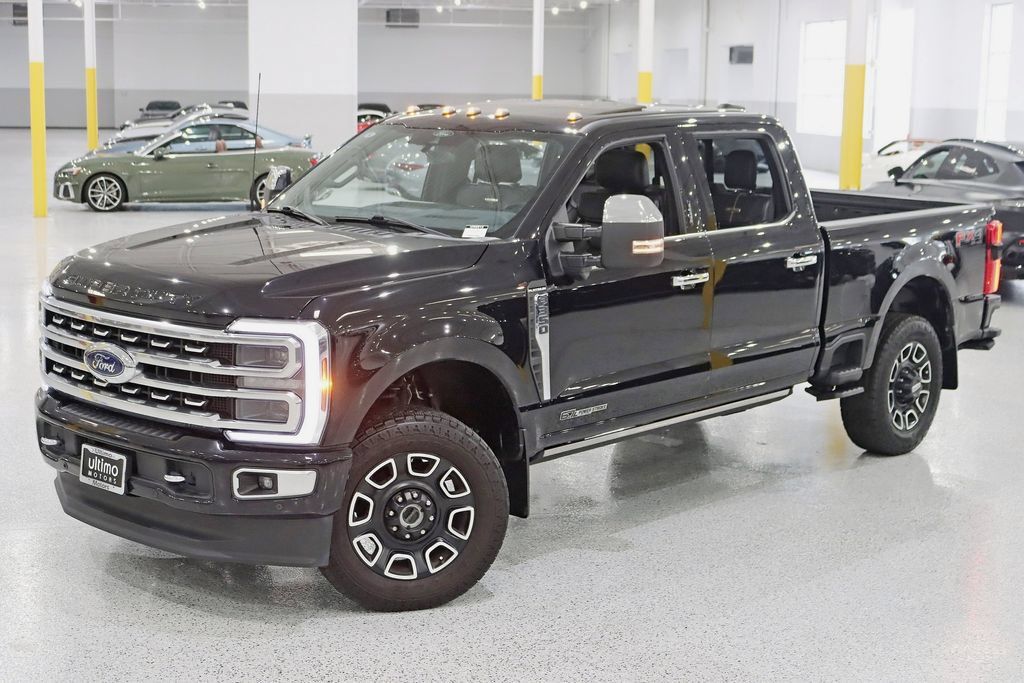 Used 2024 Ford F350 Platinum AWD/4WD image 7
