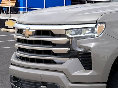 New 2026 Chevrolet Silverado 1500 High Country AWD/4WD image 13