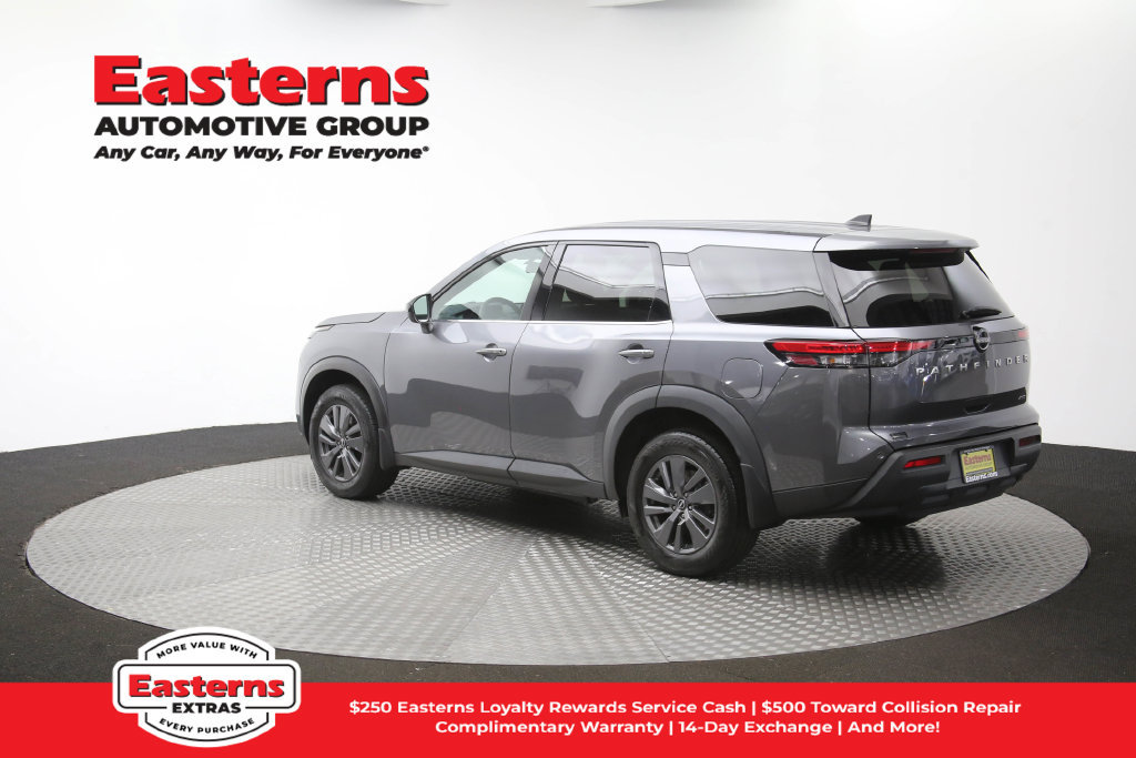 Used 2024 Nissan Pathfinder S AWD/4WD image 66