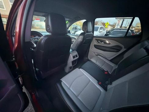 Used 2018 GMC Terrain SLT w/ Infotainment Package II image 12