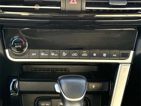 Used 2023 Kia Seltos EX image 15