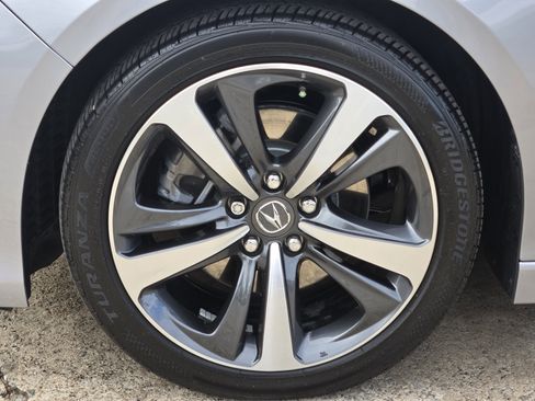 Used 2025 Acura TLX w/ Technology Package image 12