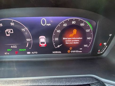 Used 2024 Honda Accord Sport image 15