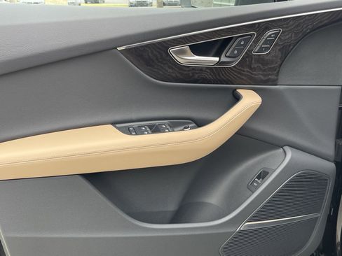 Certified 2025 Audi Q7 Premium Plus w/ Premium Plus Package image 14