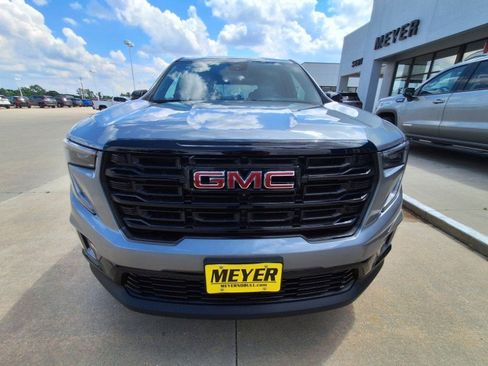 New 2025 GMC Acadia Elevation w/ Elevation Premium Package image 3