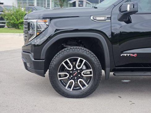 Used 2026 GMC Sierra 1500 AT4 w/ AT4 Premium Package AWD/4WD image 10