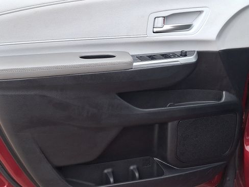 Certified 2025 Toyota Sienna XLE FWD image 15
