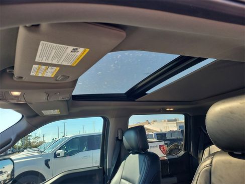 Used 2019 Ford F150 Lariat w/ Equipment Group 502A Luxury image 20