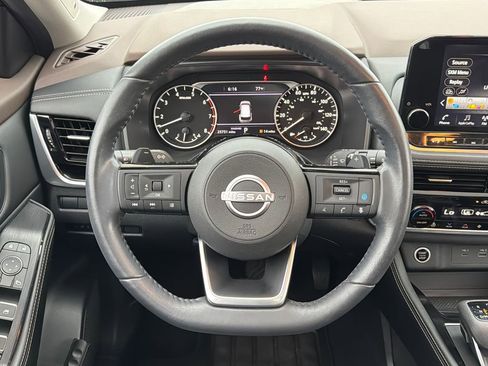 Used 2023 Nissan Rogue SL w/ SL Premium Package FWD image 16