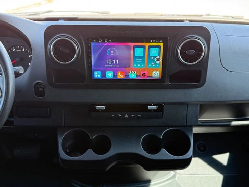 Used 2019 Mercedes-Benz Sprinter 170 Cargo image 12