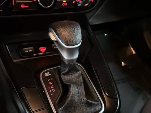 Used 2022 Kia Soul LX FWD image 16