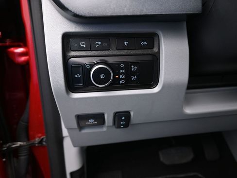 Used 2024 Ford F350 Limited w/ FX4 Off-Road Package image 9