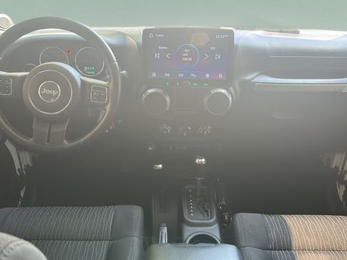 Used 2011 Jeep Wrangler Unlimited Sport w/ Connectivity Group AWD/4WD image 13