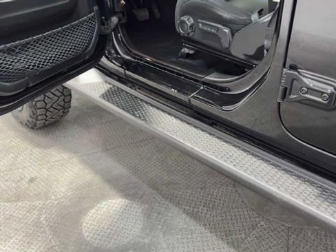 Used 2021 Jeep Wrangler Unlimited Sport AWD/4WD image 22