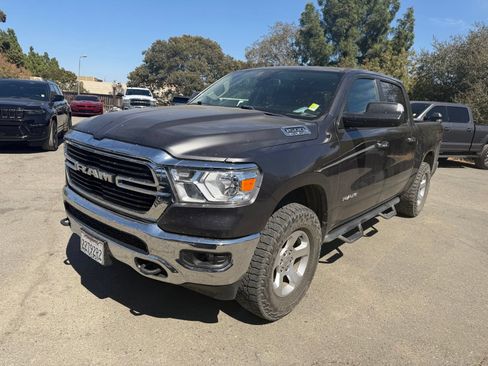 Used 2019 RAM 1500 Big Horn AWD/4WD image 1
