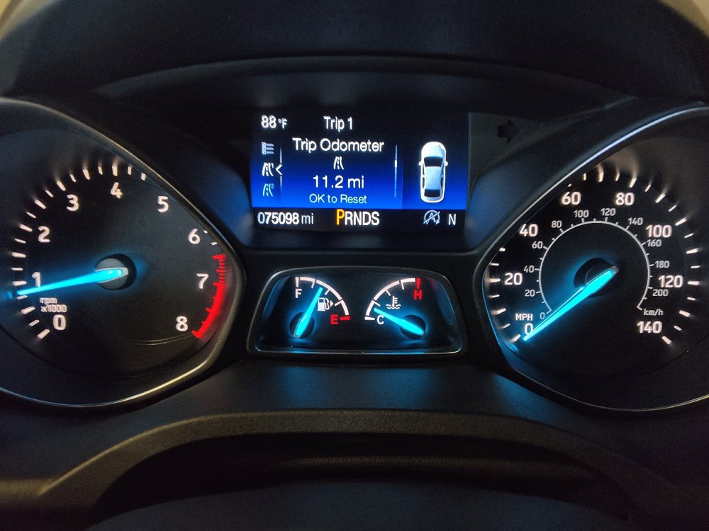 Used 2017 Ford Escape Titanium FWD image 23